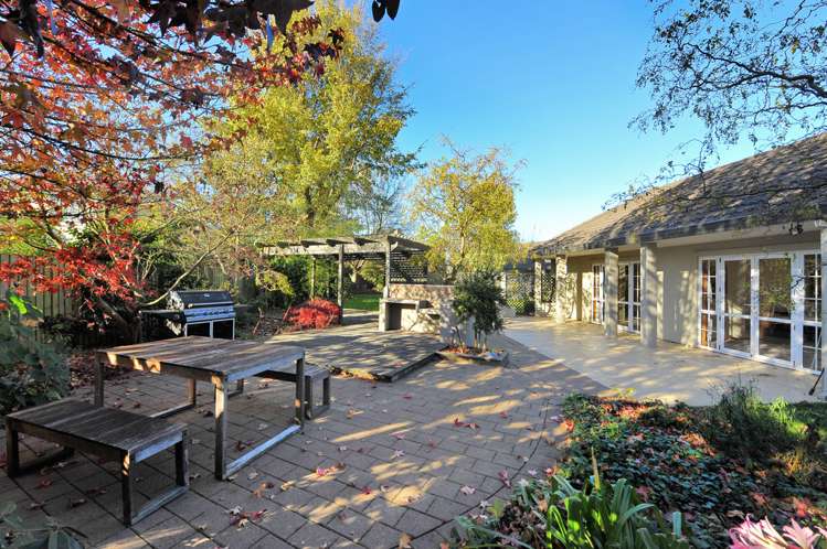 52 Regent'S Park Drive Casebrook_18