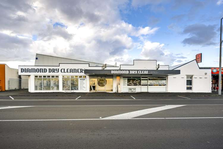 703 Heretaunga Street West_0
