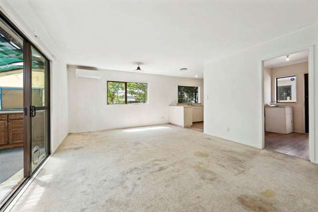 2/18 Binsted Road New Lynn_4