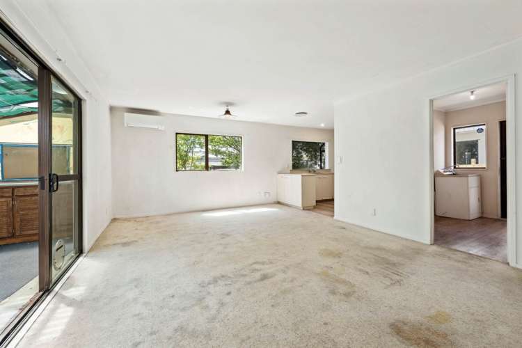 2/18 Binsted Road New Lynn_4