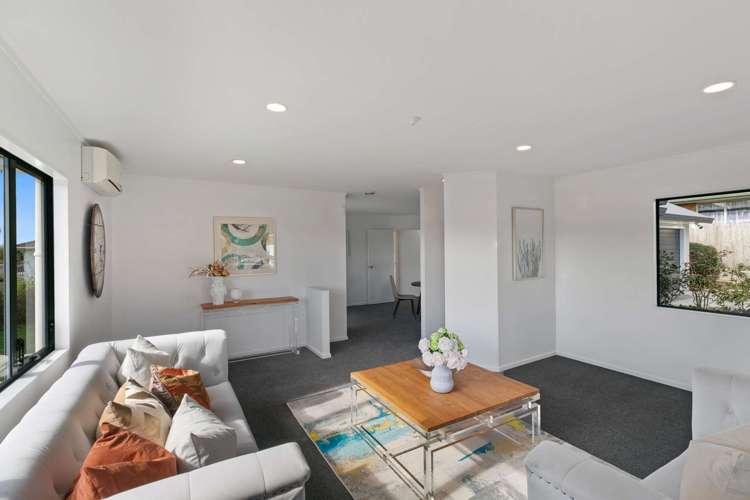 19 Lasque Place Glen Eden_7