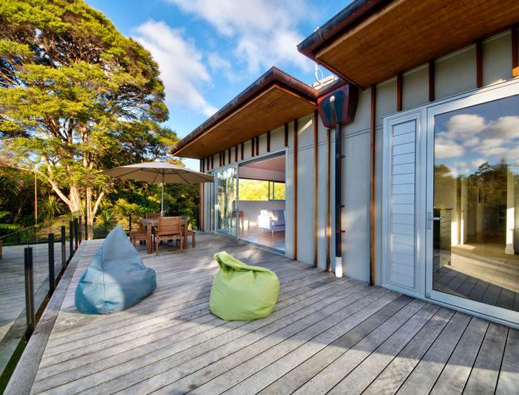 27 Cochran Road Oratia_10