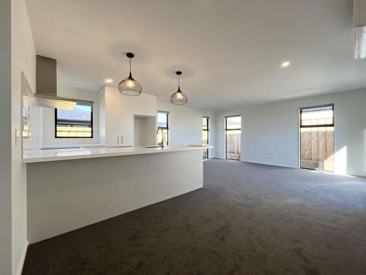 51 O'Callaghan Drive Lincoln_2