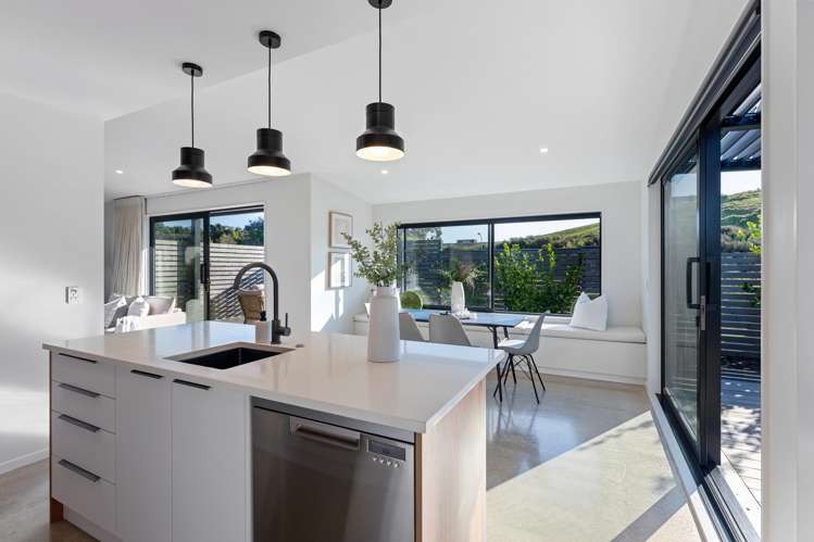 9 Kaiwaru Place Waikanae_13