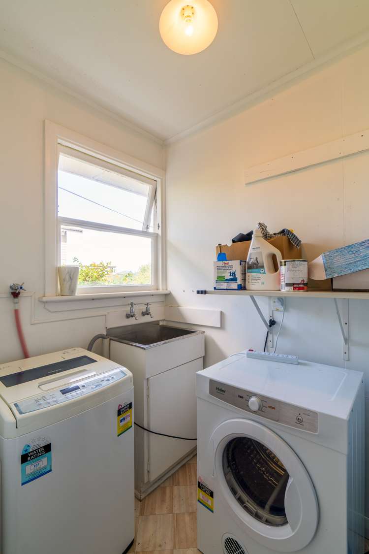 92 Hocken Street Kenmure_10