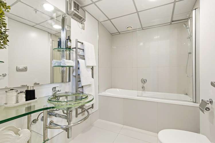 129/72 Tory Street Te Aro_13