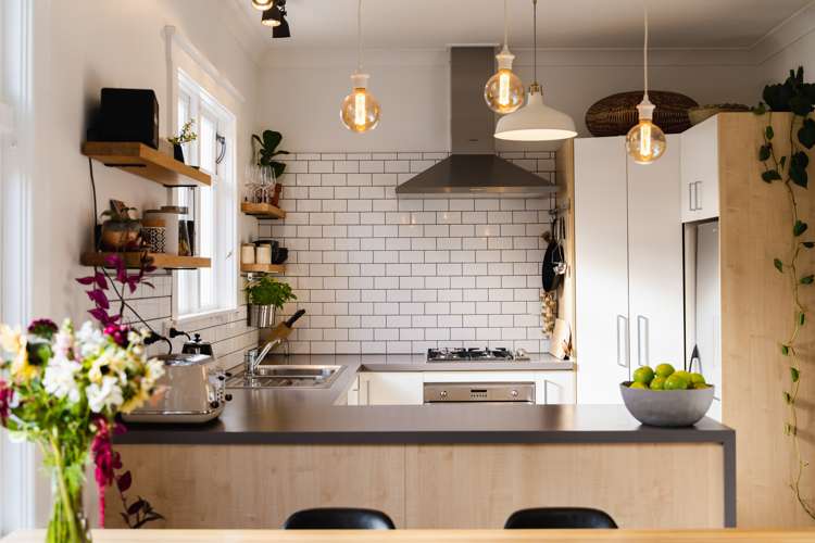 13 Falkirk Street Dalmore_3