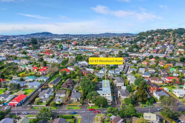 12/43 Woodward Road Mount Albert_12