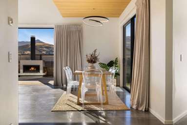 8 Spur Ridge Rise, Hanley's Farm_4