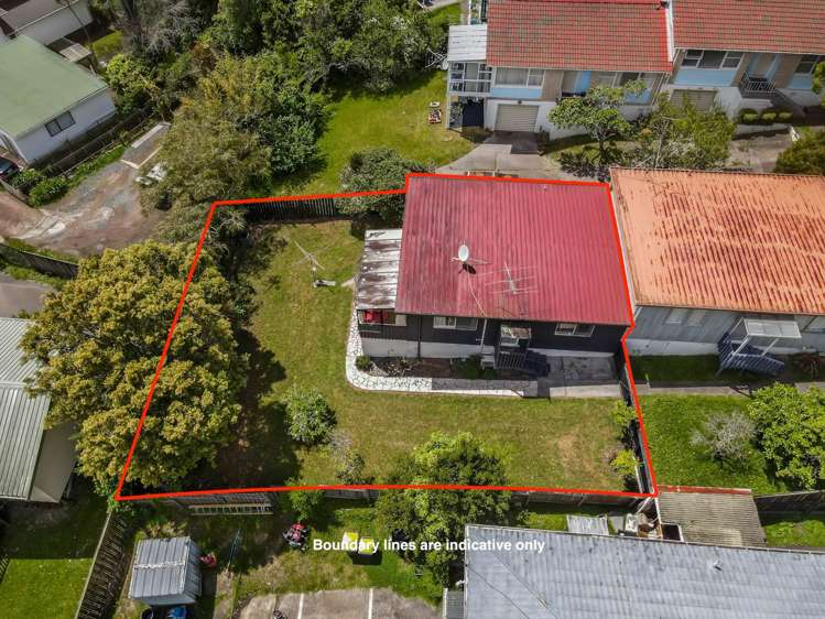 2/14 Downing Street Glenfield_22