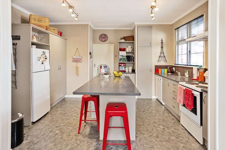 51 Arthur Street Avenal_5