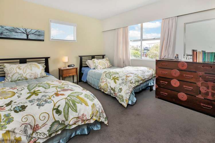 18 Slako Crescent Ruakaka_10