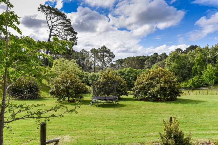 62 Potter Road Dairy Flat_18