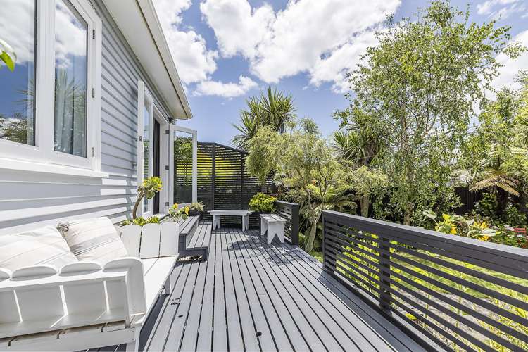 11 Stanley Street Berhampore_12