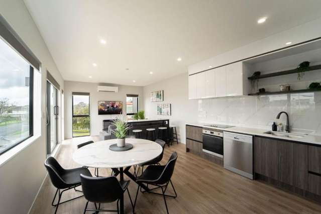 78 Fisher parade 10698_1