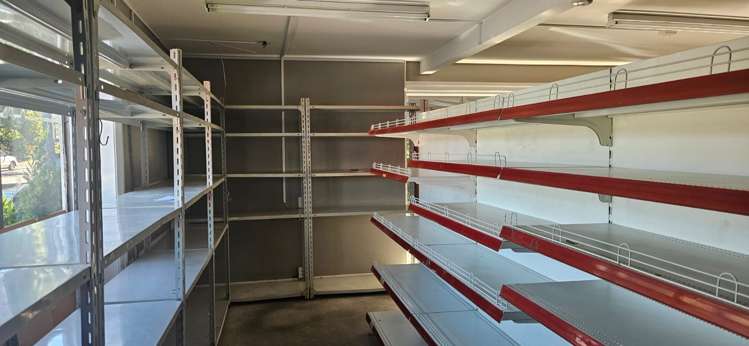 1 Main Road Katikati_8