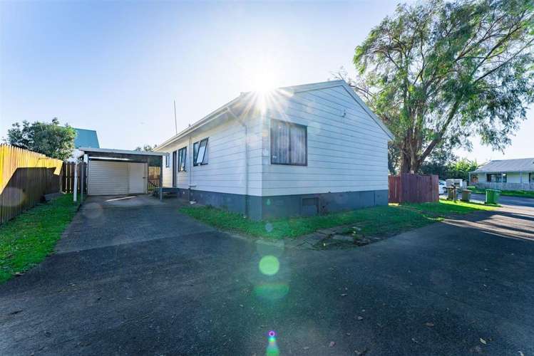 1/22 Barneys Farm Road Manurewa_2