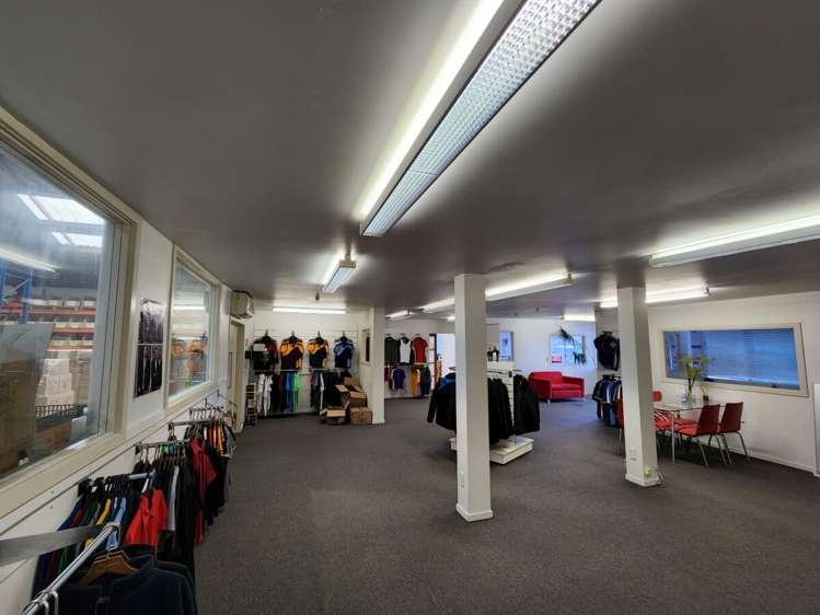 100 Mowbray Street Waltham_8