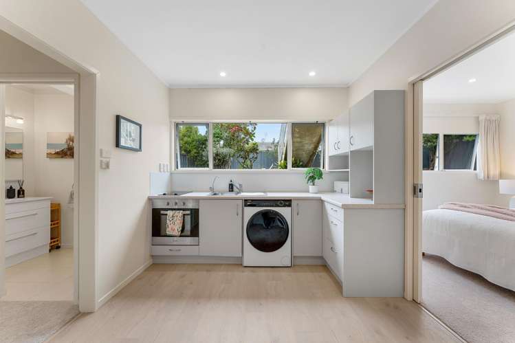 14 Clyside Avenue Half Moon Bay_21