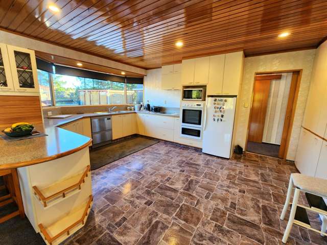 736 State Highway 7 Dobson_1