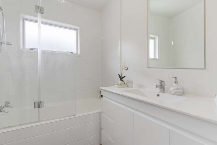 2/25 Archdall Street Meadowbank_8