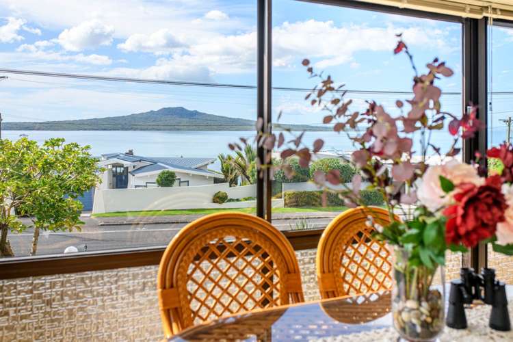 79 Seacliffe Avenue Narrow Neck_6