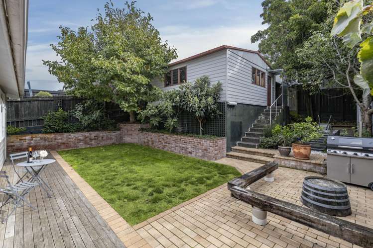 18 Godley Quay Lyttelton_4