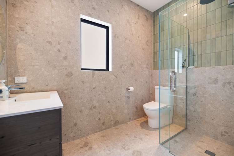 40 Risinghurst Terrace Lower Shotover_20