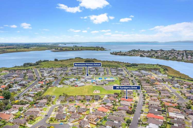 30 Turnberry Drive Wattle Downs_24