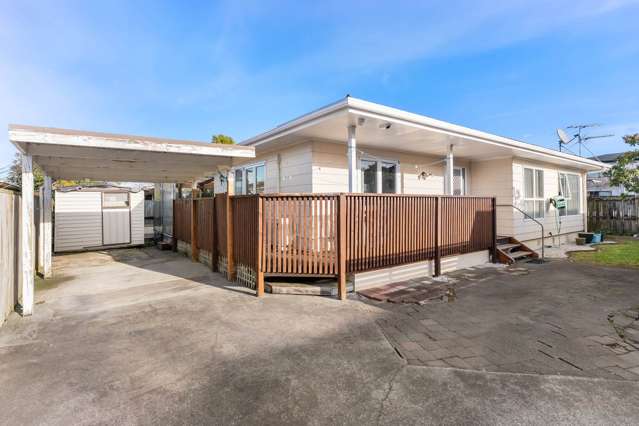Standalone 2-Bedroom on a Half Share of 855m²