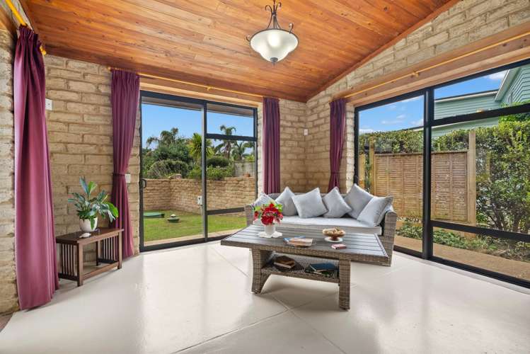 7 Valencia Place Matapouri_13