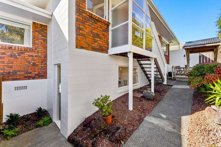 2/63 Ocean View Road Hillcrest_15