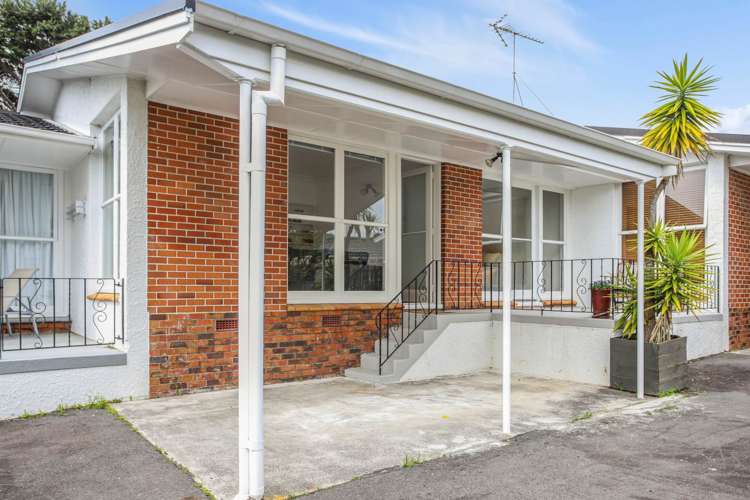 2/161 Long Drive St Heliers_1