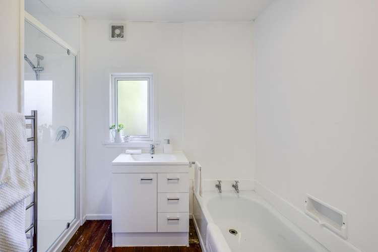 29 Harpham Street Taradale_11
