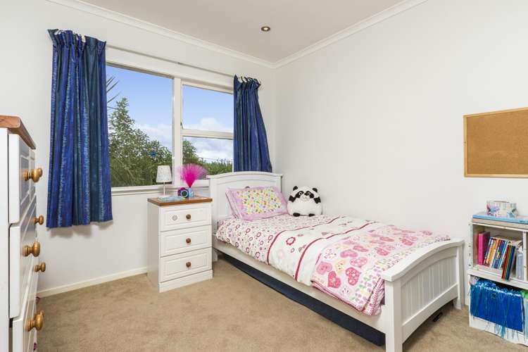 1/25 Heathcote Road Castor Bay_13