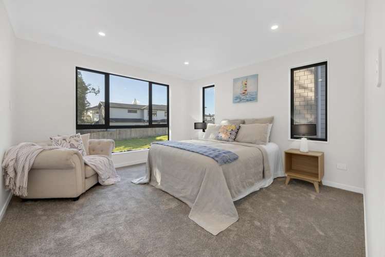 2C Hughs Way Flat Bush_16