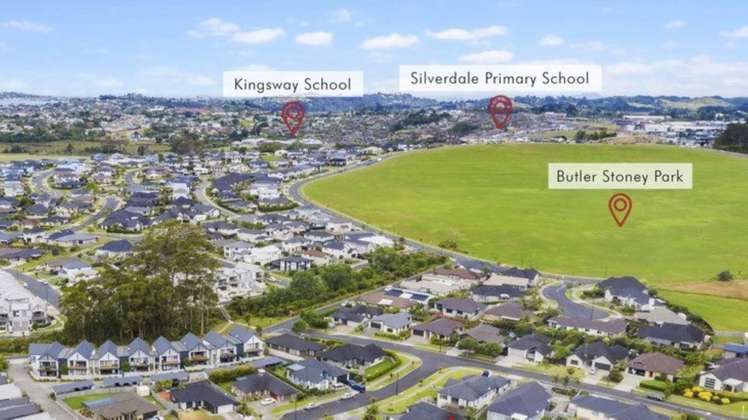 2 Carthey Road Wainui_15