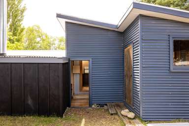 - Hut 43, Lake Alexandrina, South End Settlement_2