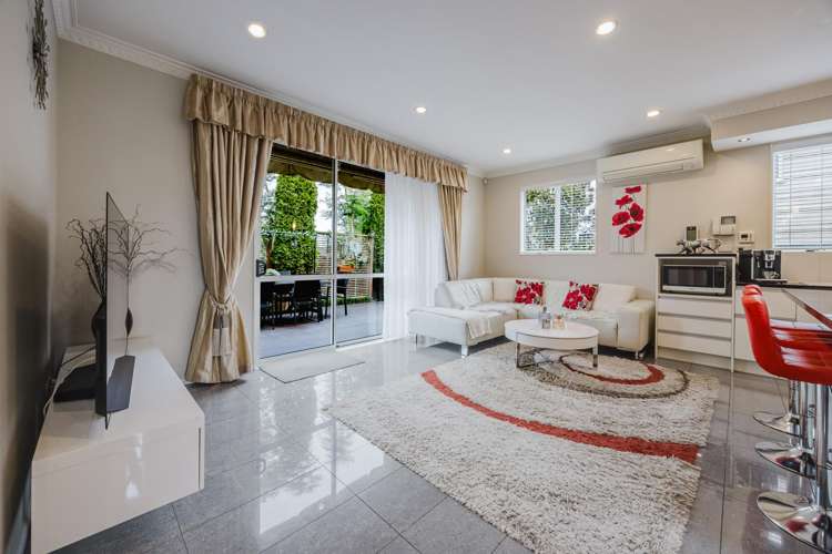 5 Askerne Drive Mission Heights_9