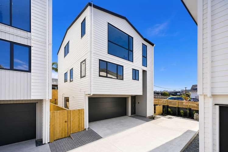17A Rock Isle Road Torbay_0