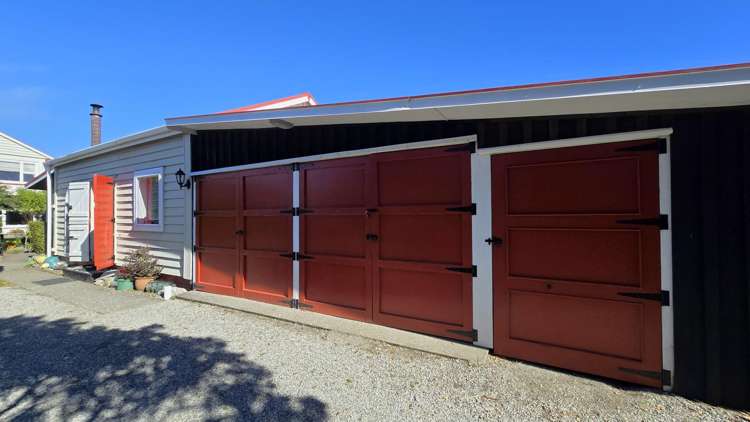 75 Revell Street Hokitika_39