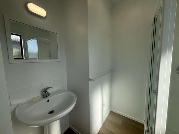 129 Peakes Road Springvale_6