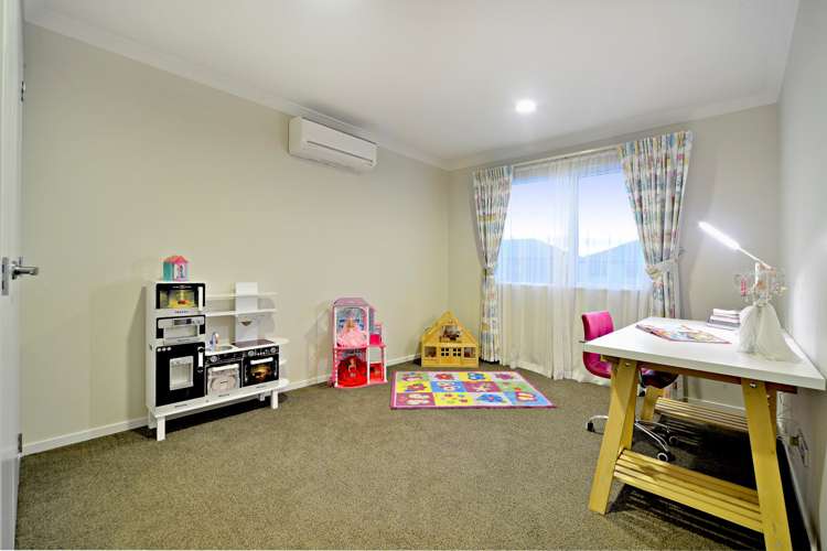 33 Rosewell Crescent Flat Bush_13