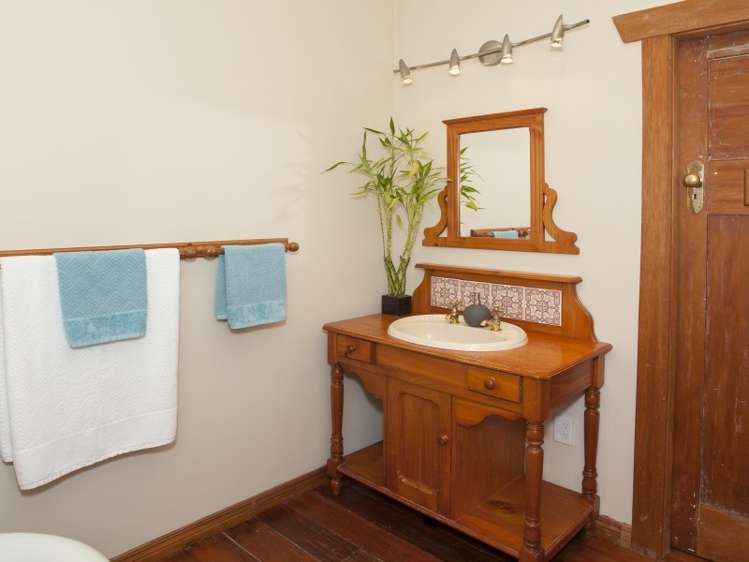 53 Dahlia Street Palmerston North Central_19