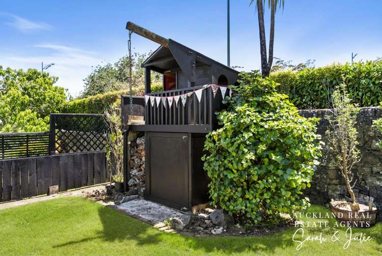 26 Brewster Avenue Morningside_19