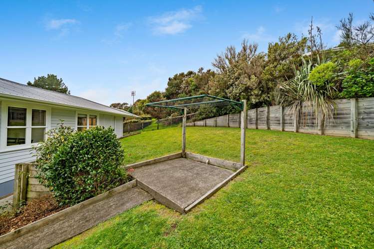 24 Omapere Street Waitangirua_16