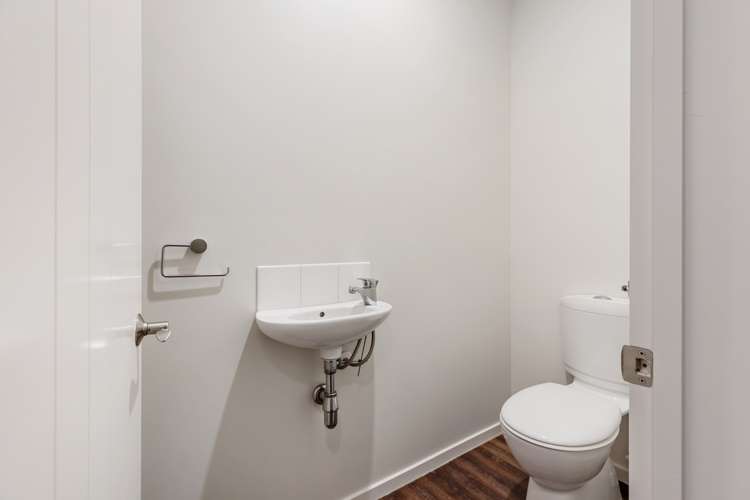 47 Birchfield Avenue Dallington_8