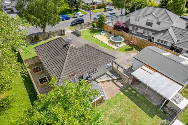 2 Holdsworth Avenue Trentham_1