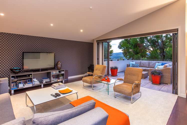 567 South Titirangi Road Titirangi_0