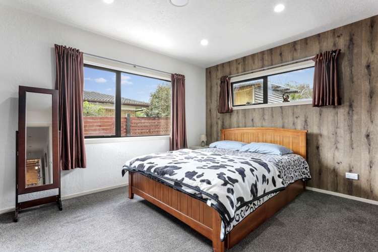 8 Papatahi Place Henderson_6